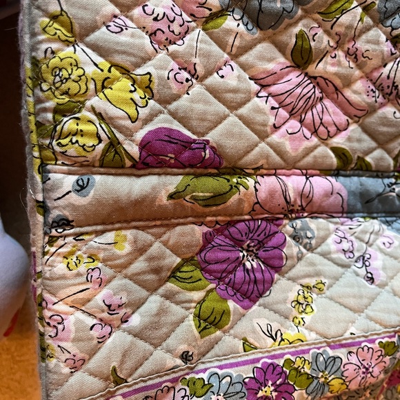 Gray and Pink Quilted Tote Bag - Picture 10 of 11